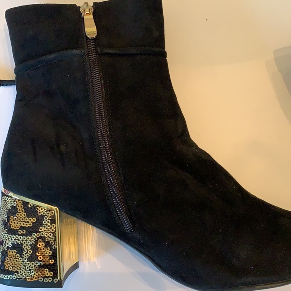 New never worn suede boot with sparkle heel - Picture 6 of 6